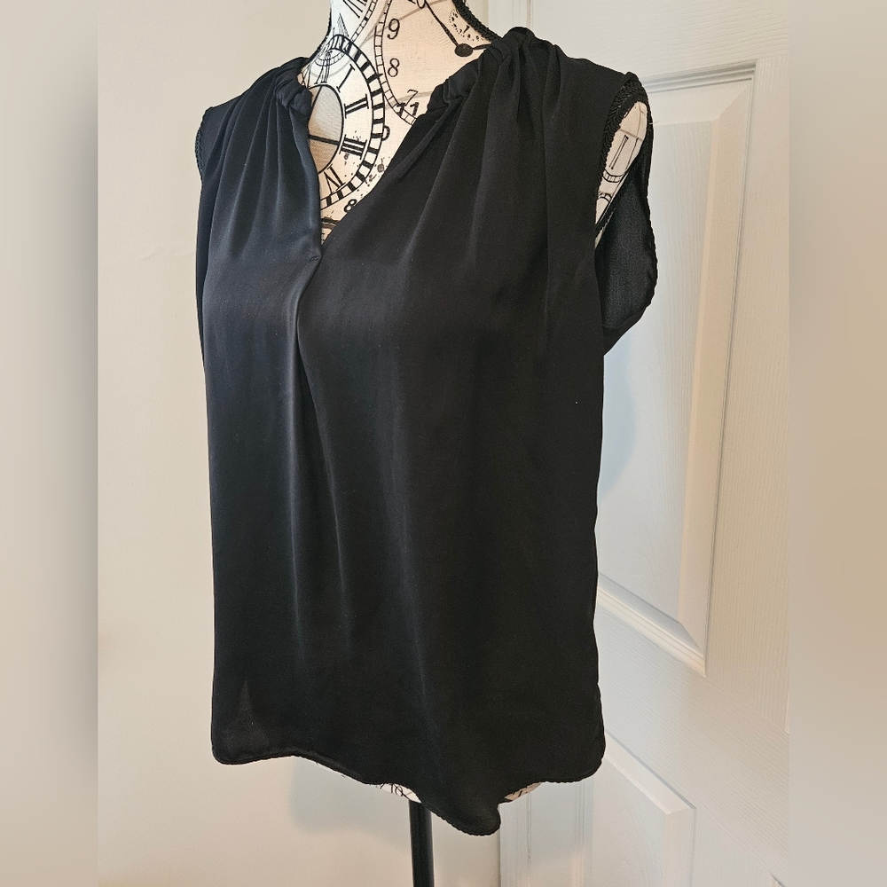 Pookie and Sebastian black sleeveless lightweight blouse size small